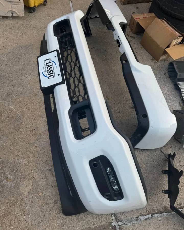 WhatsApp Image 2026-07-18 at 11.04.04 PM 2019–2026 Dodge Ram 2500/3500 White Front & Rear Bumper Assembly Package - Image 1