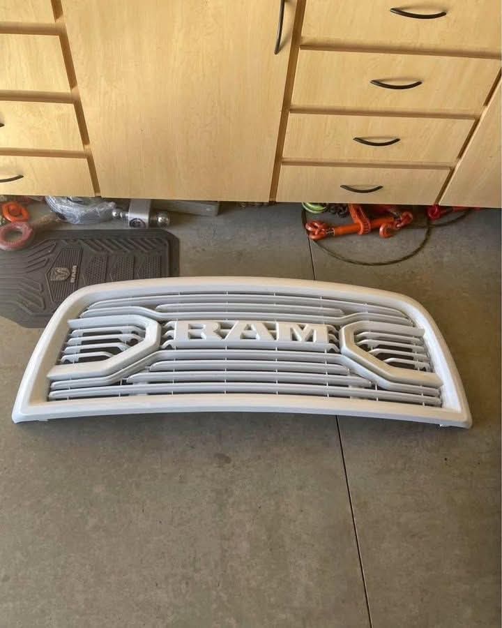 WhatsApp Image 2026-07-16 at 10.18.32 AM Buy Big Horn Style Front Grille for Dodge Ram 1500 | Premium Custom Grille - Image 1